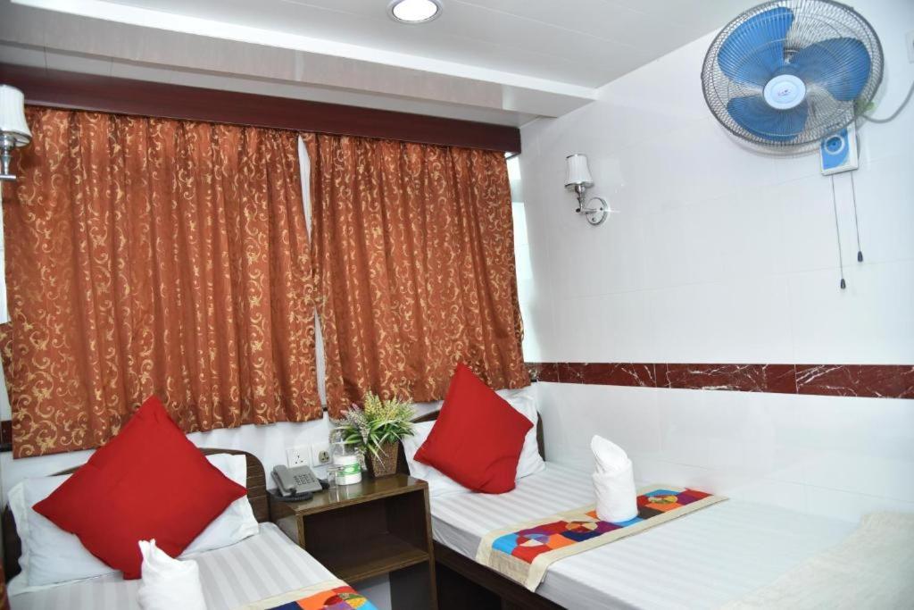 Rhine Guest House 香港 外观 照片